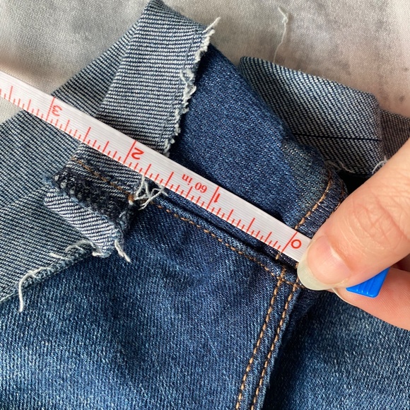 Low Rise Denim Shorts - Medium Ripped - Picture 7 of 7